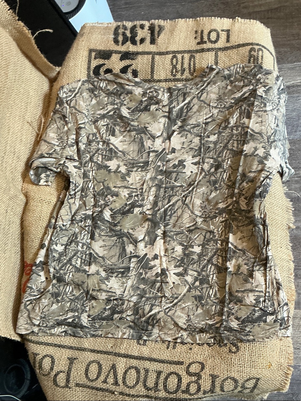 Megan Moroney official ‘am I ok Camo Tee with Blue Graphic Size XXL - Picture 3 of 6